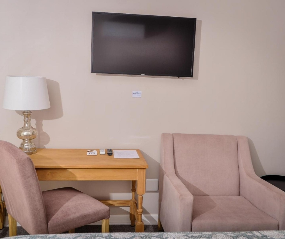 Deluxe Wildlife Suite 2